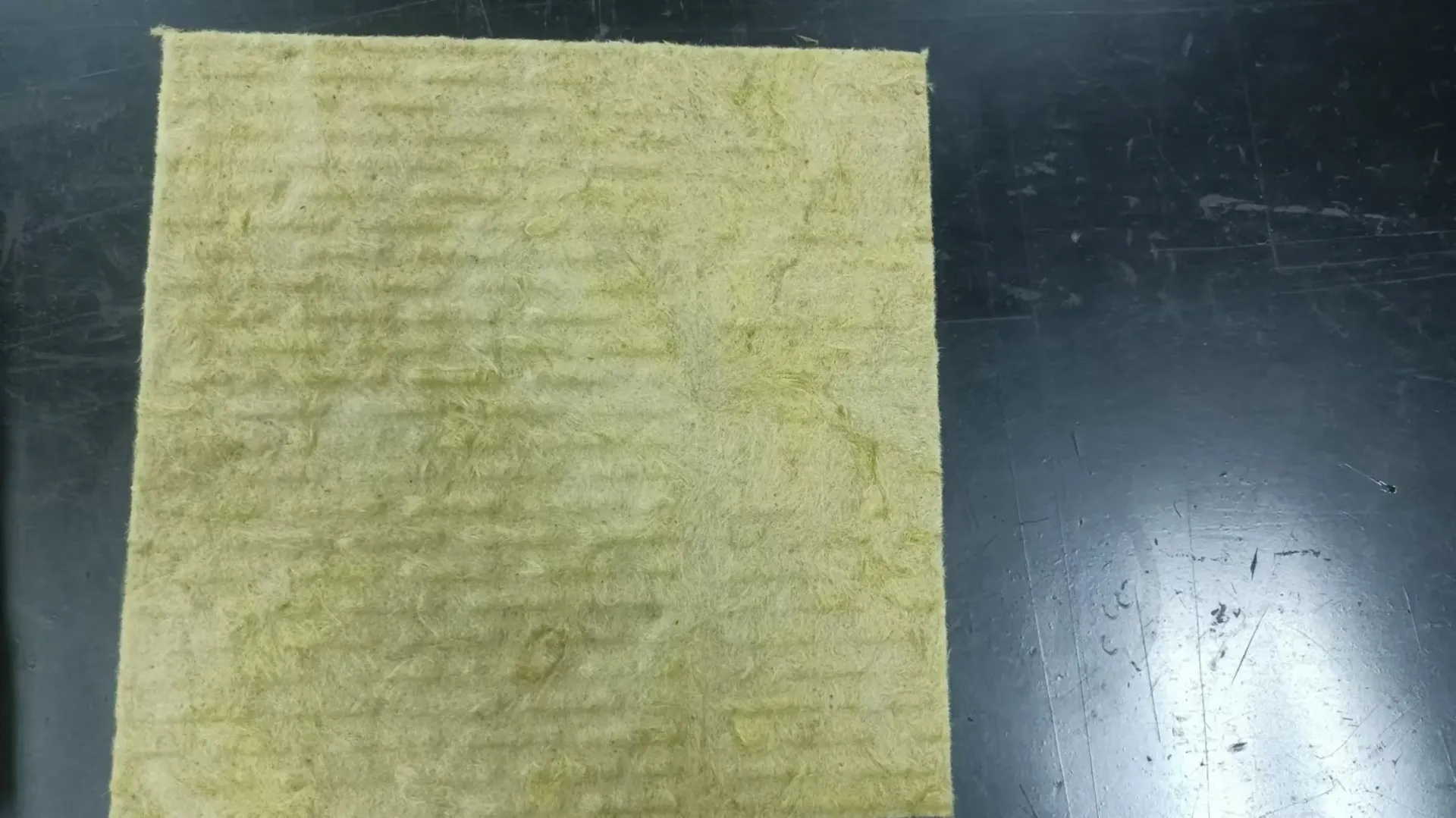 09 Rock wool board 120x600x5cm